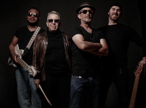 Salah Khaïli, Out of the blues